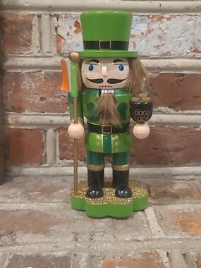 "Good Luck" St. Paddy's Day Nutcracker